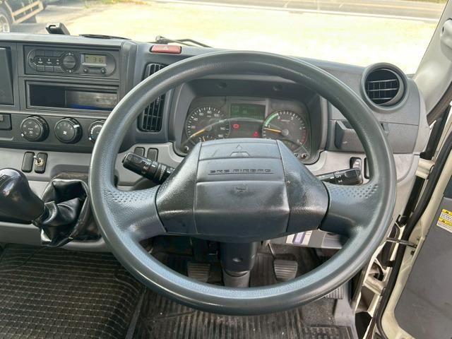 MITSUBISHI CANTER 2016 Image 31