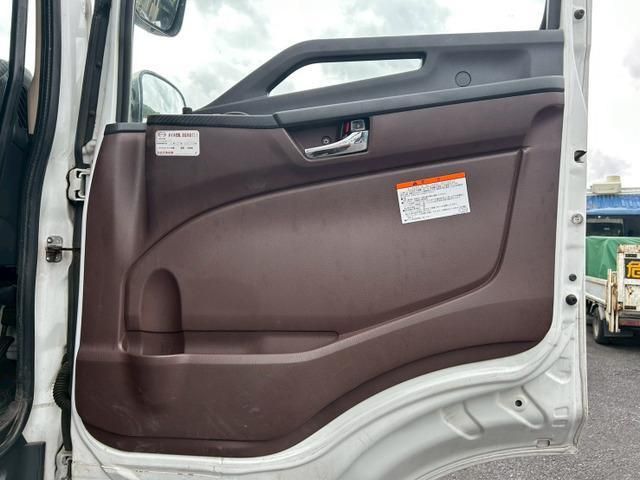 HINO PROFIA 2019 Image 31