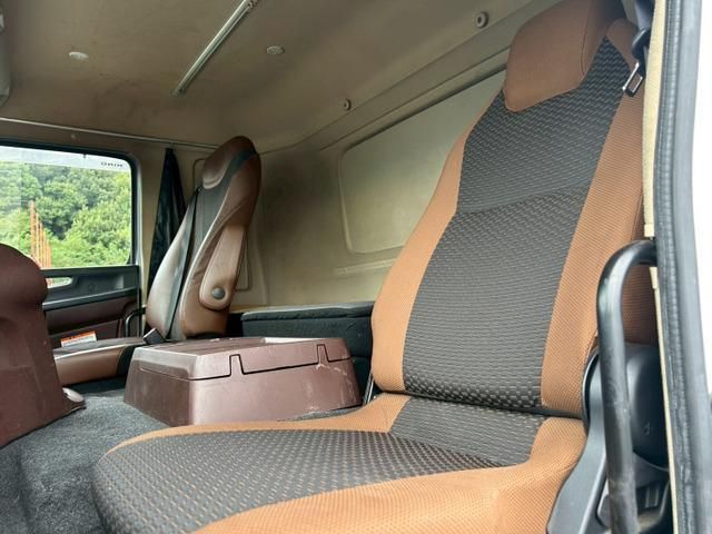 HINO PROFIA 2019 Image 31