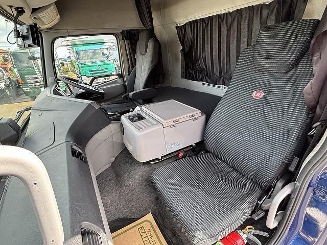 NISSAN DIESEL QUON 2019 Image 31