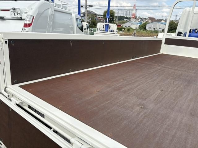 HINO DUTRO 2024 Image 31