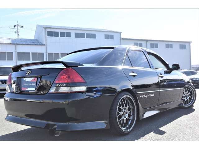 TOYOTA MARK2 SEDAN 2004 Image 31