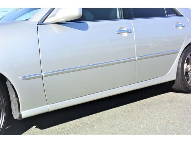 TOYOTA MARK2 SEDAN 2003 Image 31