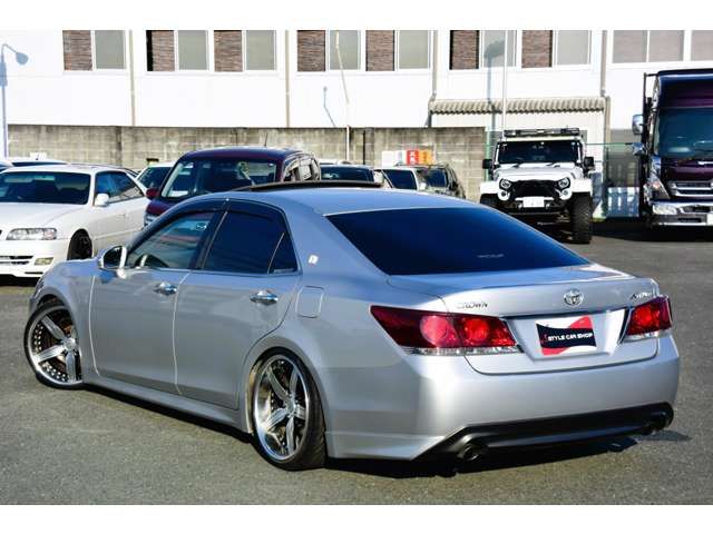 TOYOTA CROWN SEDAN 2013 Image 31