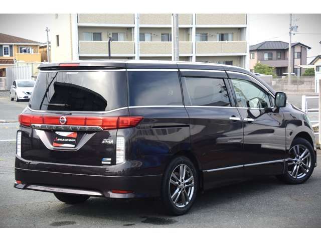 NISSAN ELGRAND 2013 Image 31