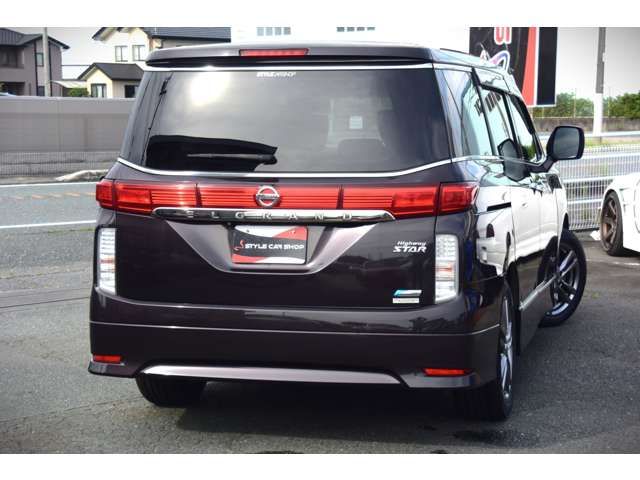 NISSAN ELGRAND 2013 Image 31