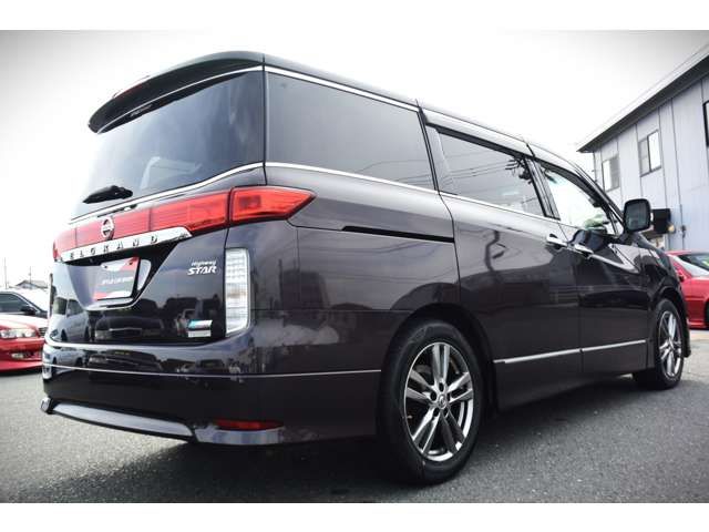 NISSAN ELGRAND 2013 Image 31