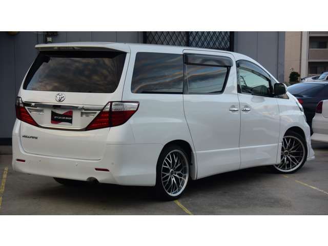 TOYOTA VELLFIRE 2013 Image 31