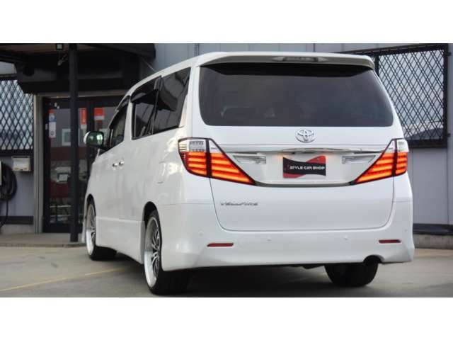 TOYOTA VELLFIRE 2013 Image 31