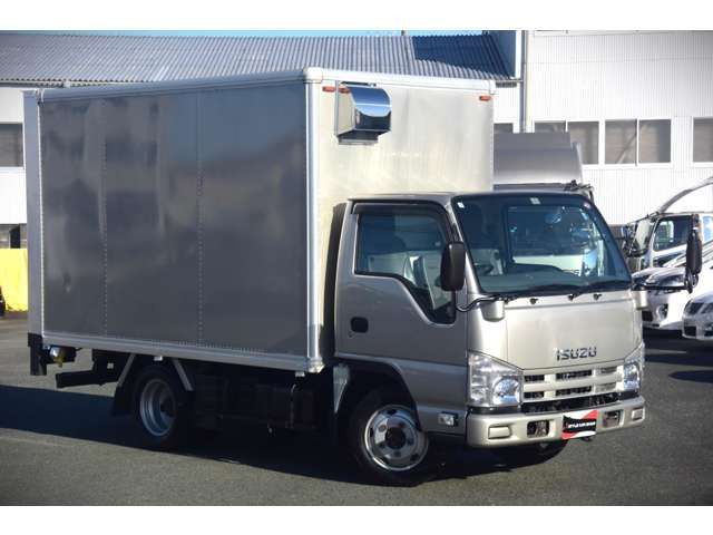 ISUZU  2013 Image 31