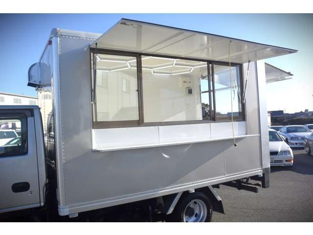 ISUZU  2013 Image 31