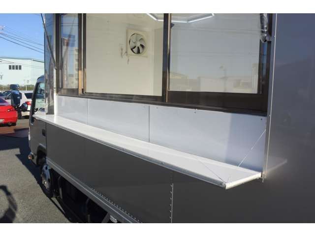 ISUZU  2013 Image 31