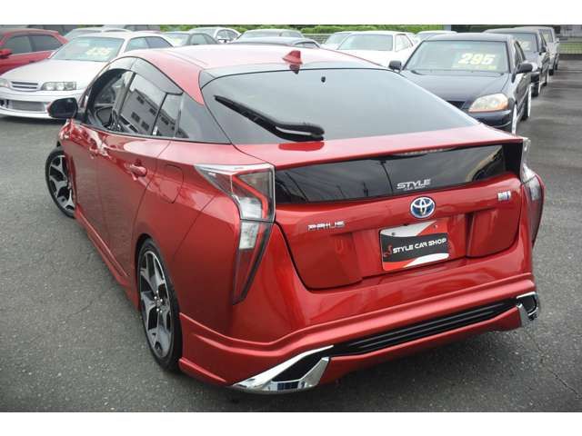 TOYOTA PRIUS 2016 Image 31