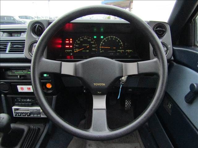 TOYOTA COROLLA LEVIN 1984 Image 31