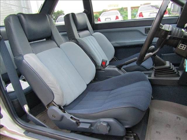 TOYOTA COROLLA LEVIN 1984 Image 31