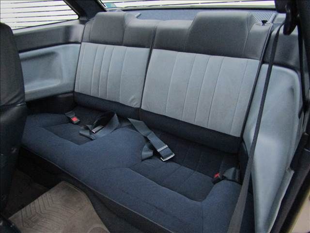 TOYOTA COROLLA LEVIN 1984 Image 31