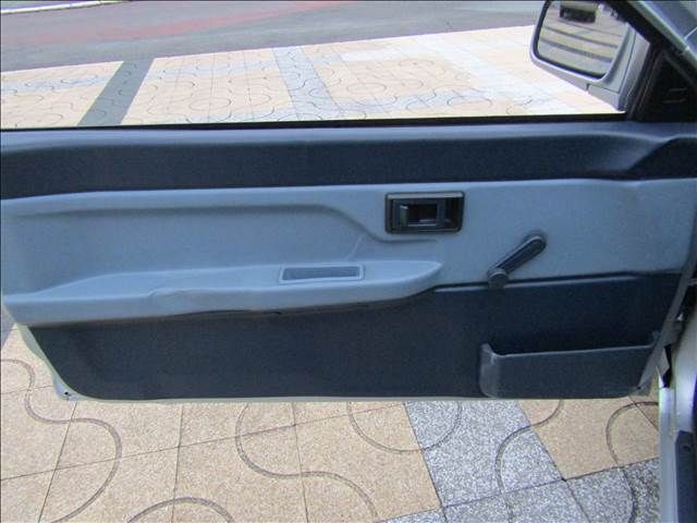 TOYOTA COROLLA LEVIN 1984 Image 31