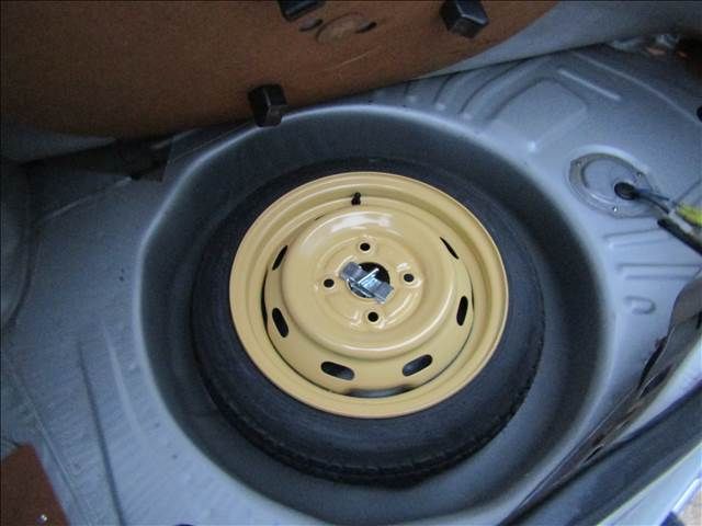 TOYOTA COROLLA LEVIN 1984 Image 31