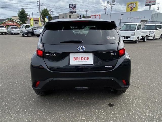 TOYOTA AQUA 2022 Image 31