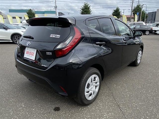 TOYOTA AQUA 2022 Image 31