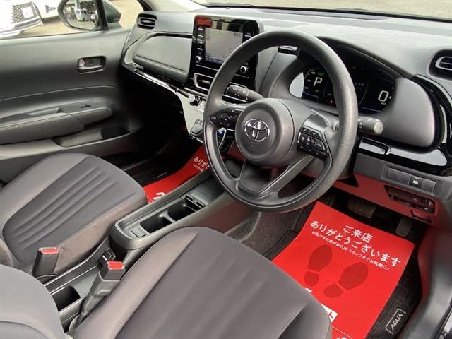 TOYOTA AQUA 2022 Image 31