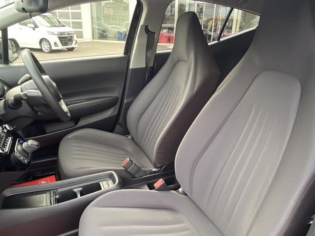 TOYOTA AQUA 2022 Image 31