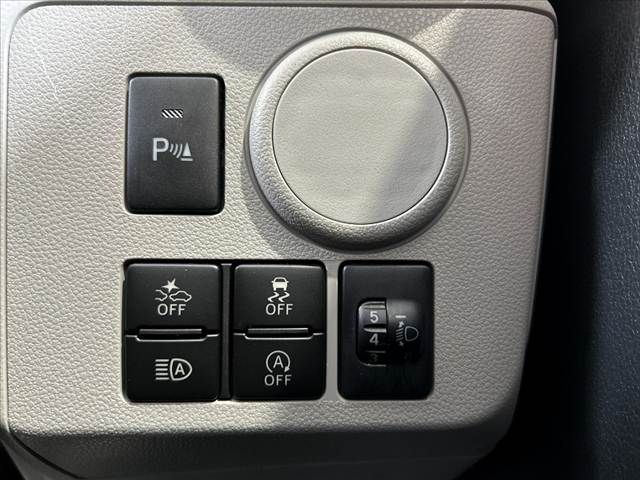 TOYOTA PIXIS EPOCH 2018 Image 31