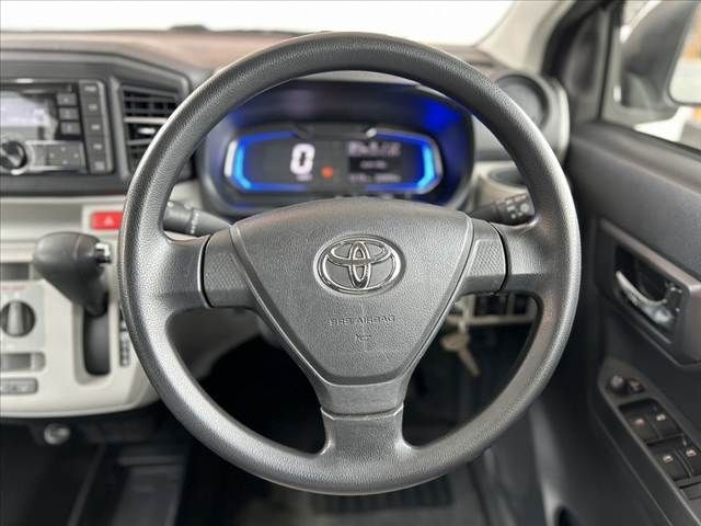 TOYOTA PIXIS EPOCH 2018 Image 31