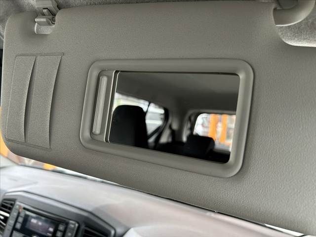 TOYOTA PIXIS EPOCH 2018 Image 31