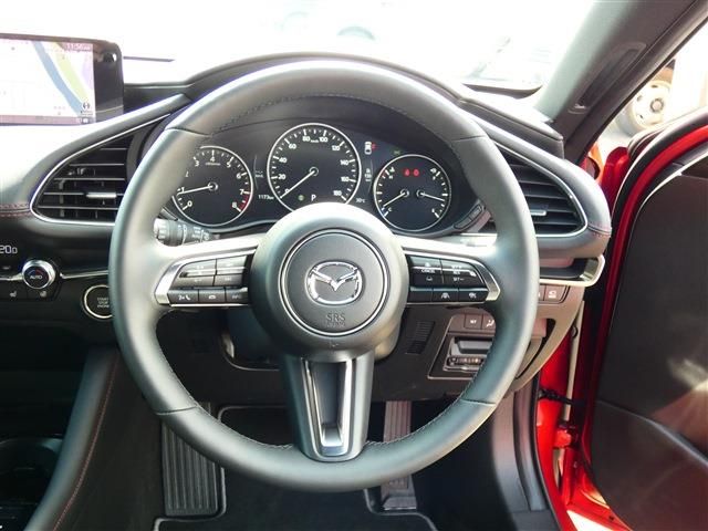 MAZDA 3 FASTBACK 2025 Image 31