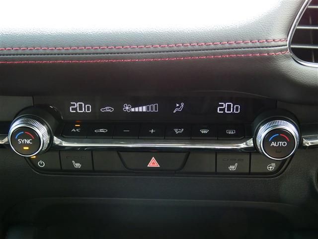 MAZDA 3 FASTBACK 2025 Image 31