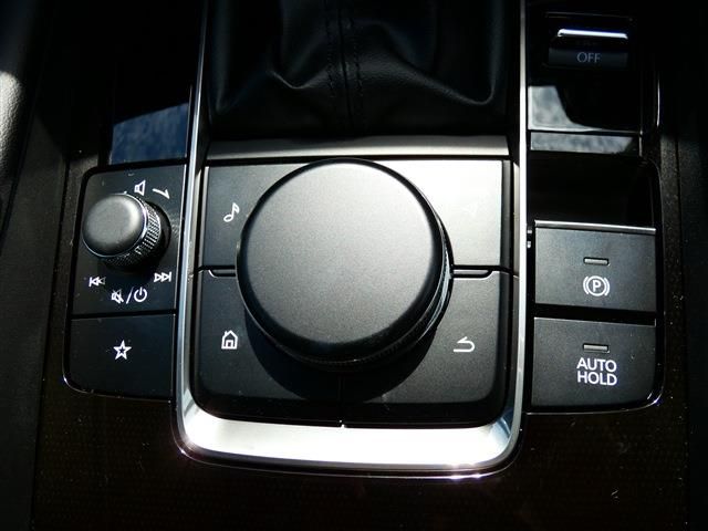 MAZDA 3 FASTBACK 2025 Image 31