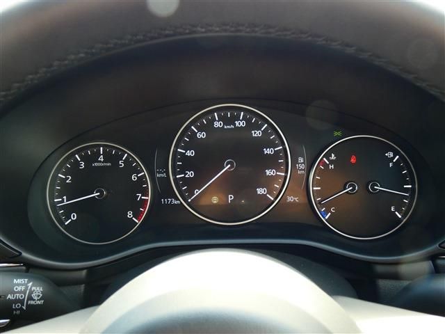 MAZDA 3 FASTBACK 2025 Image 31