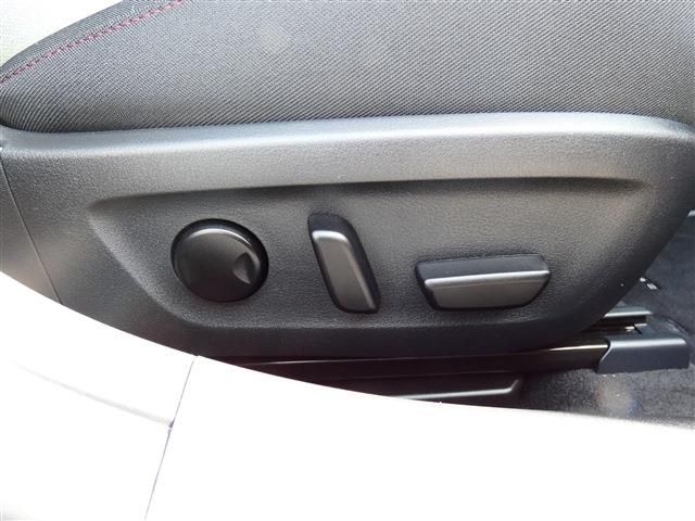 MAZDA 3 FASTBACK 2025 Image 31