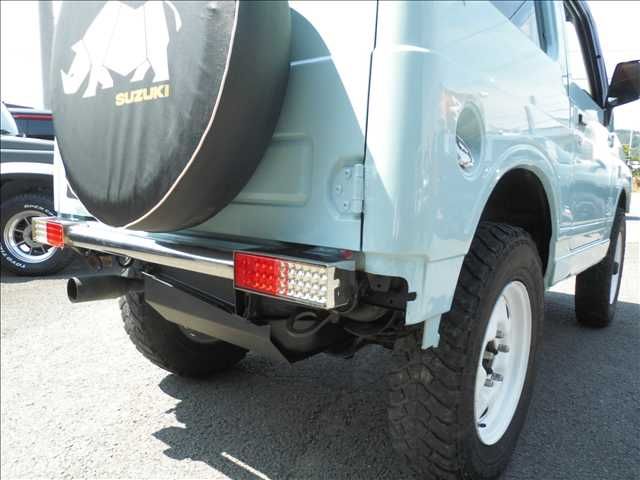 SUZUKI JIMNY 4WD 1998 Image 31