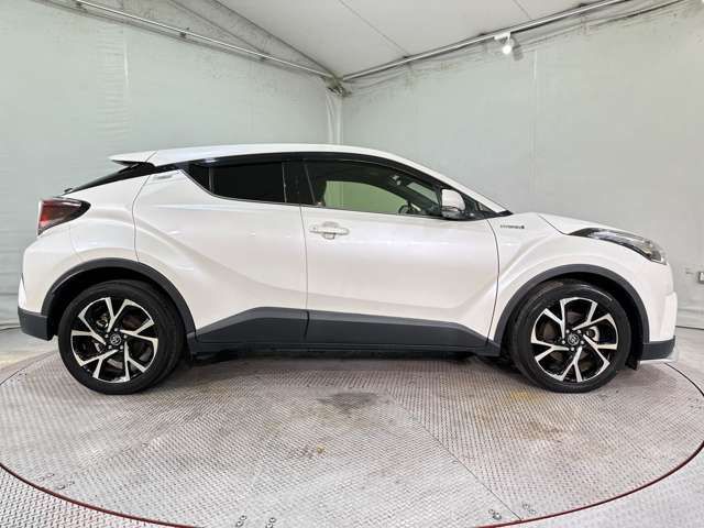 TOYOTA C-HR 2017 Image 31