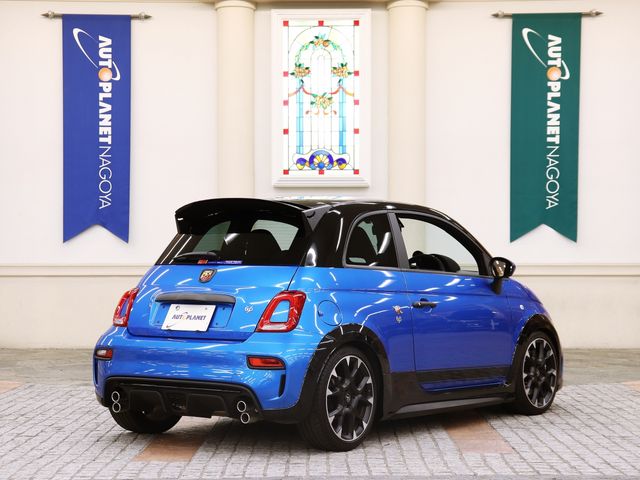 FIAT ABARTH 695 2023 Image 31