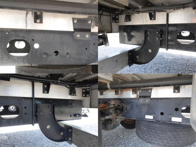 MITSUBISHI FUSOU FIGHTER 2013 Image 31