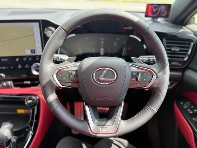 TOYOTA LEXUS NX350H AWD 2024 Image 31