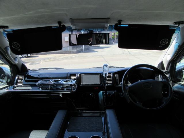 TOYOTA HIACE VAN 4WD 2004 Image 31