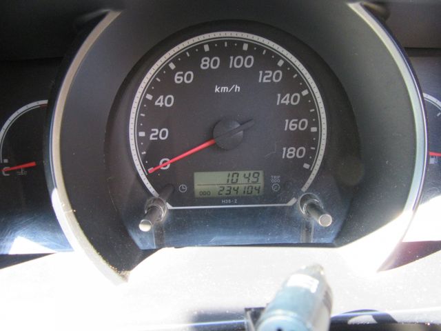 TOYOTA HIACE VAN 4WD 2004 Image 31