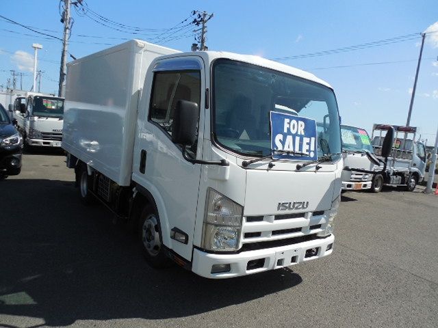 ISUZU ELF 2010 Image 31