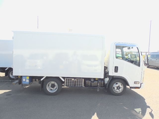 ISUZU ELF 2010 Image 31
