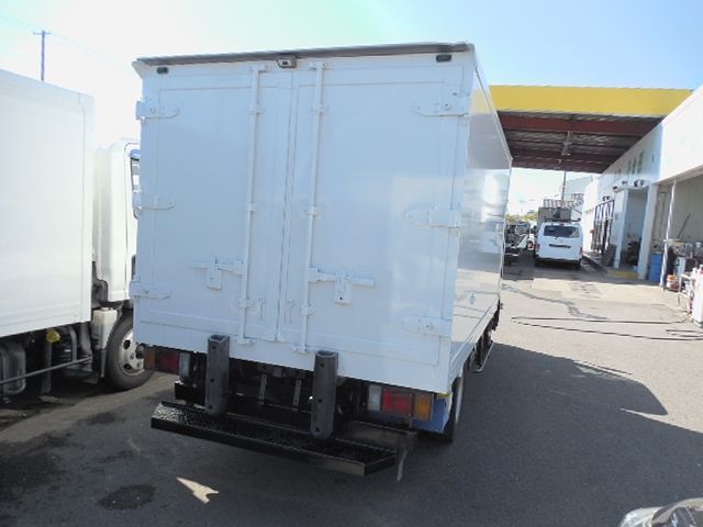 ISUZU ELF 2010 Image 31