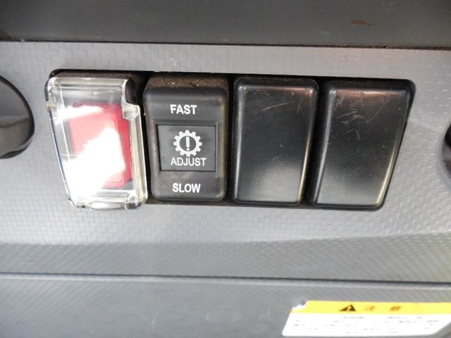 ISUZU ELF 2010 Image 31