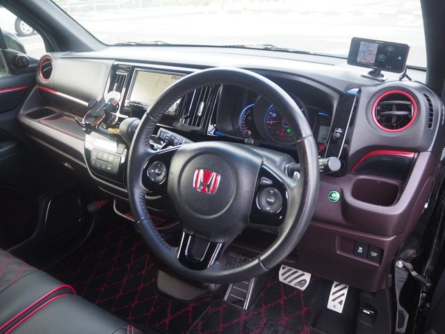 HONDA N-WGN CUSTOM 2014 Image 31