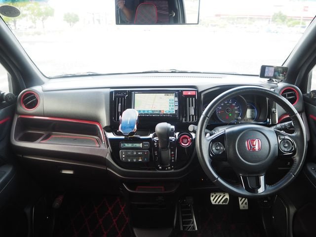 HONDA N-WGN CUSTOM 2014 Image 31