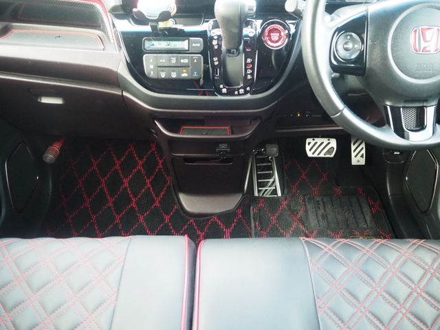 HONDA N-WGN CUSTOM 2014 Image 31