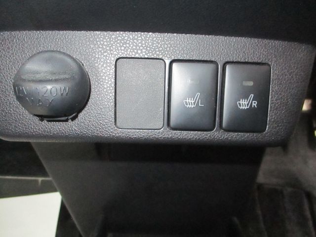 DAIHATSU MIRA E:S 2017 Image 31