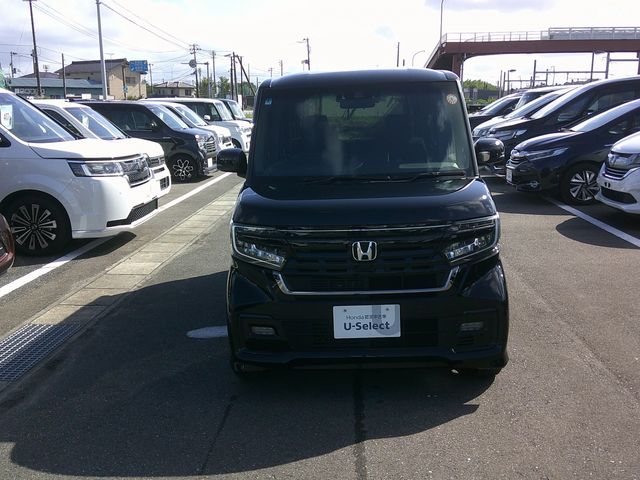 HONDA N BOX CUSTOM 2022 Image 31